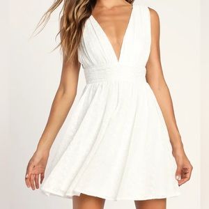 Lulu’s White Eyelet Embroidered Mini Dress (*LIKE NEW*)